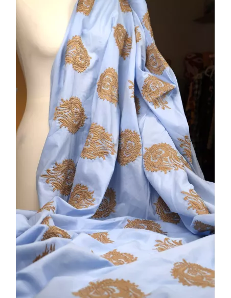 Tissu voile de coton brodé inspiration caftan marocain