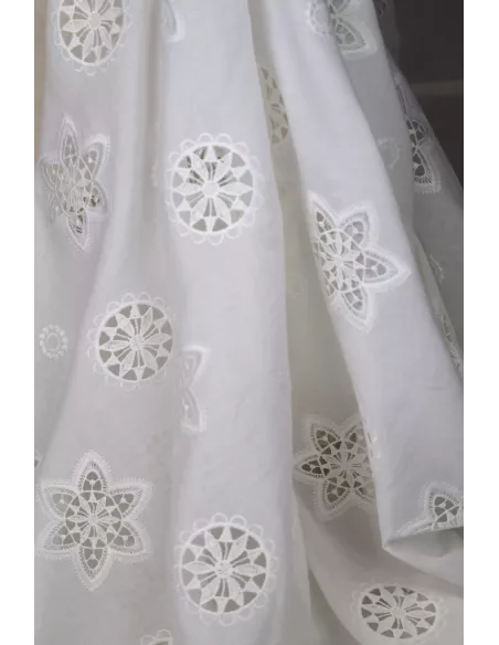 Tissu voile brodé blanc - polyester