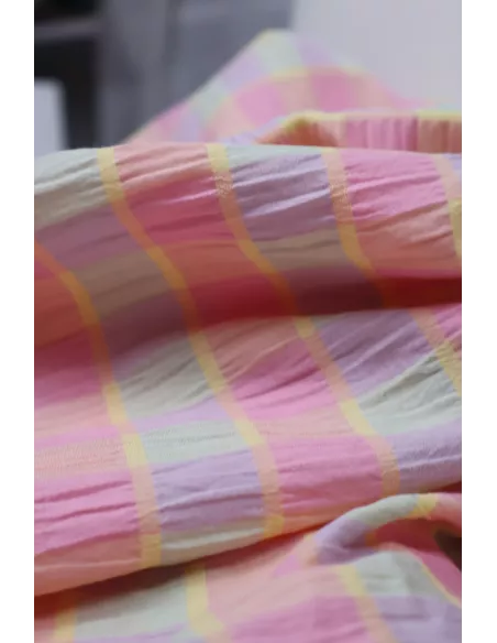 Tissu mélange polyester/coton - carreaux pastels