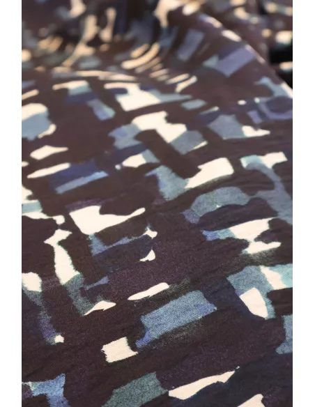 Tissu Tissu viscose / nylon gaufré imprimé nuances de bleu