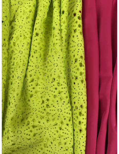 Tissu Guipure fleurie - vert acidulé 2